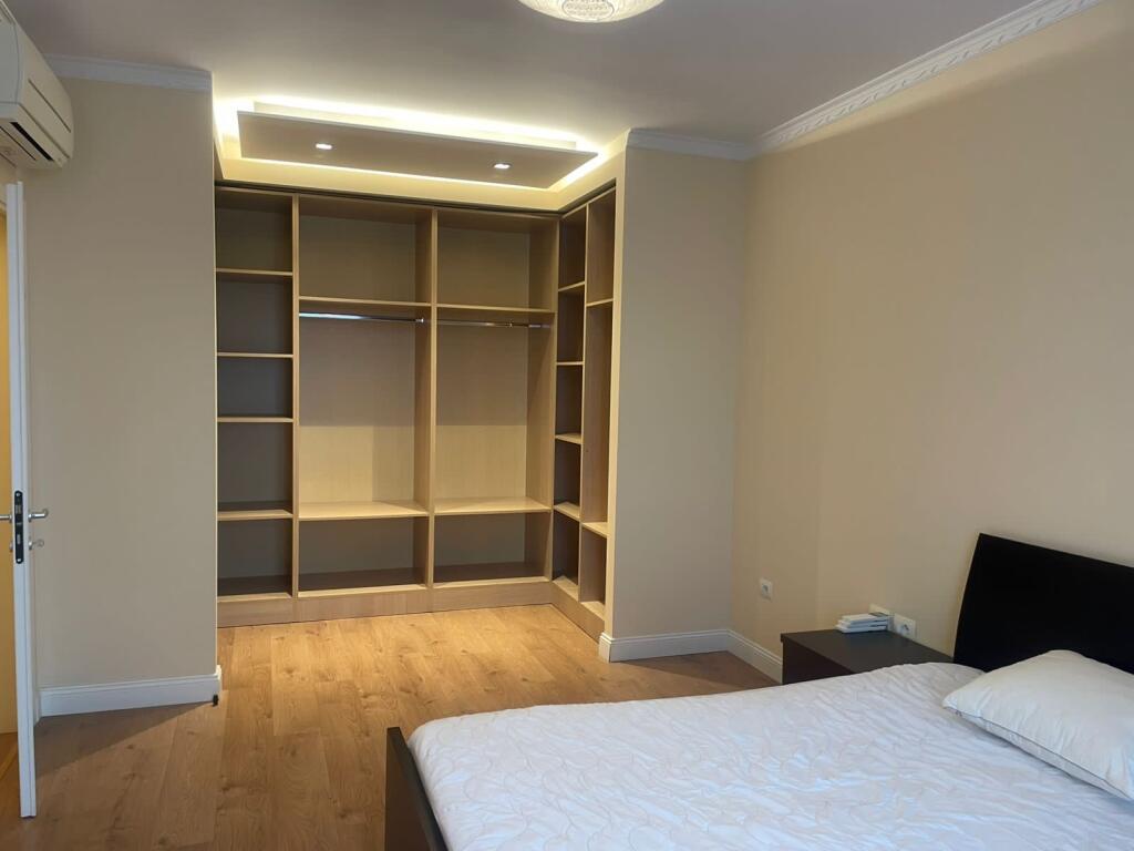 Affittasi appartamento 2+1 al Complesso Erli a Porcelan