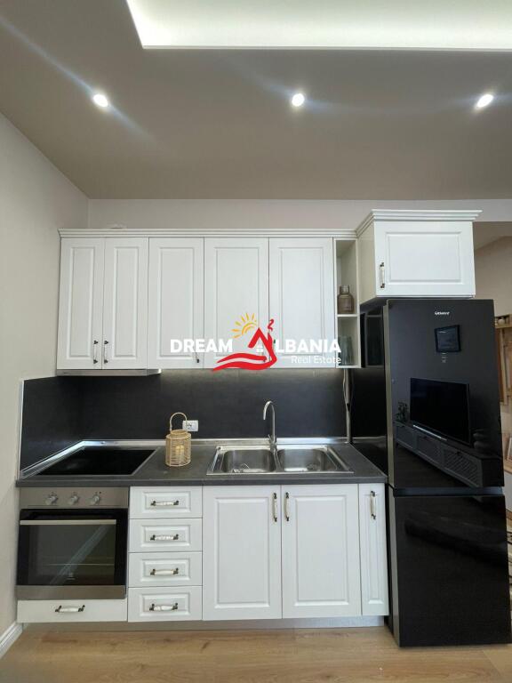 Jepet me qera apartament 1+1 ne rrugen e Kavajes prane Kompleksit Deliorgji (ID 42111486)