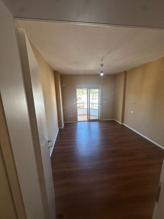 Occasione/ appartamento in Vendita Stadio Durres