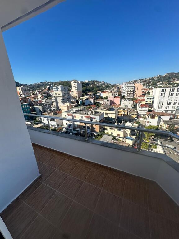 Occasione/ appartamento in Vendita Stadio Durres