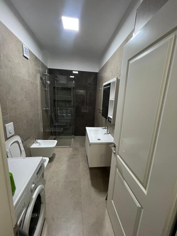 APARTAMENT ME QIRA 1+1 TE KOMPLEKSI DELIJORGJI