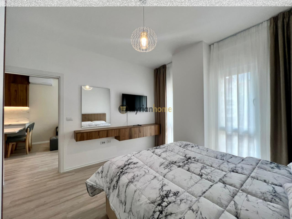 Jepet me qira Apartament 2+1+ Ballkon, “Zogu i Zi”, Tiranë