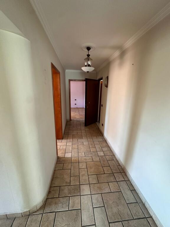 Apartament 2+1 per shitje ne Xhamllik