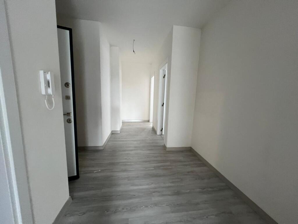 Apartament 3+1+2 në kompleksin El Bavo, pranë Bulevardit të Ri në Tiranë