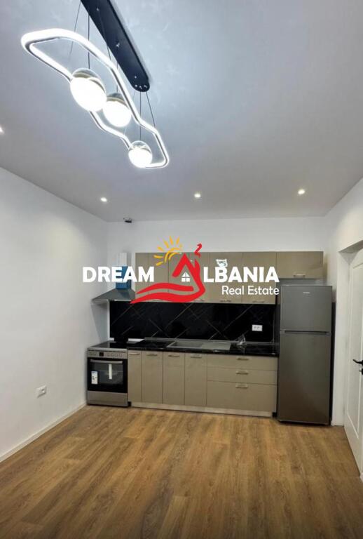 Ambient biznesi/Apartament me Qera ne Myslym Shyr, prane Shkolles Pjeter Budi ne Tirane (ID 42611376)