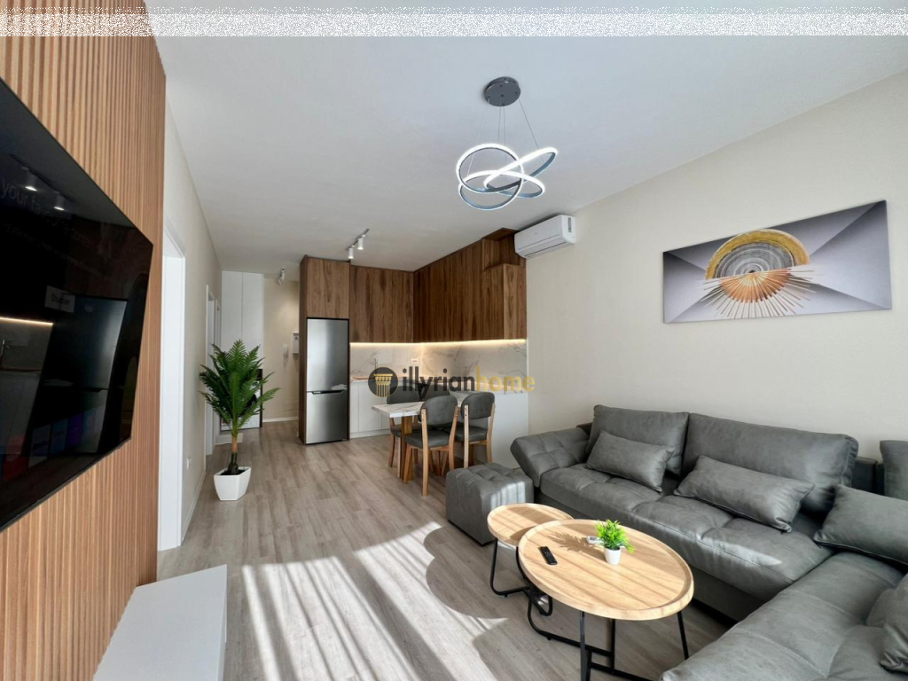 Jepet me qira Apartament 2+1+ Ballkon, “Zogu i Zi”, Tiranë