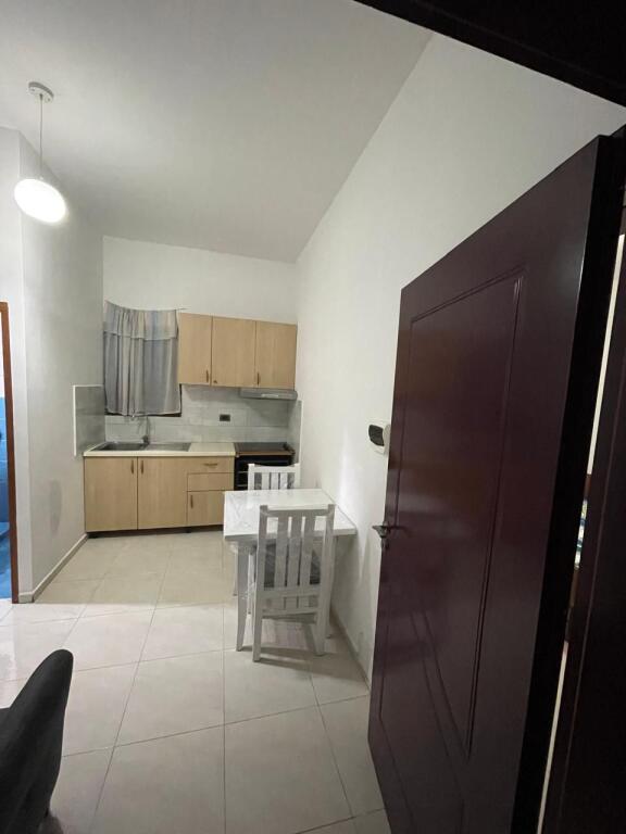 Apartament për qera 1+1 - Nenstacioni elektrik