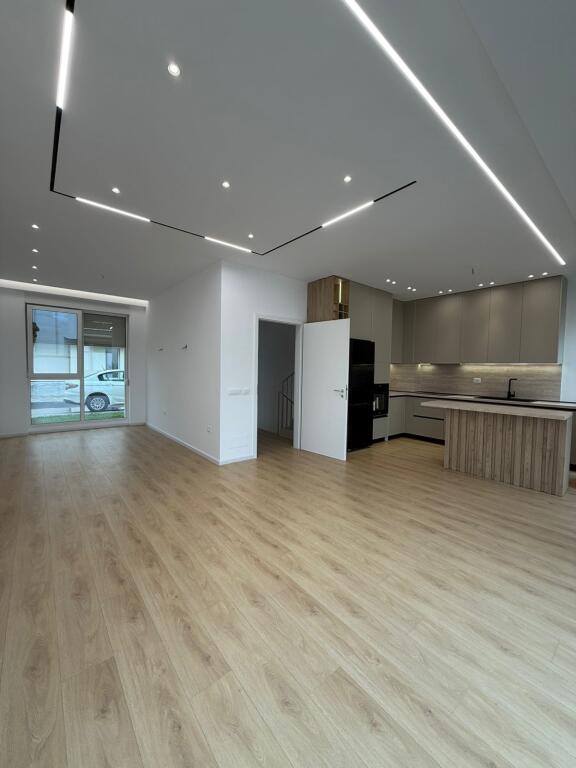 Vile me Qera ne Farke