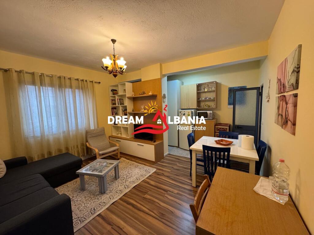 Monolocali in Vendita in Via Kavajes (ID 4109114)