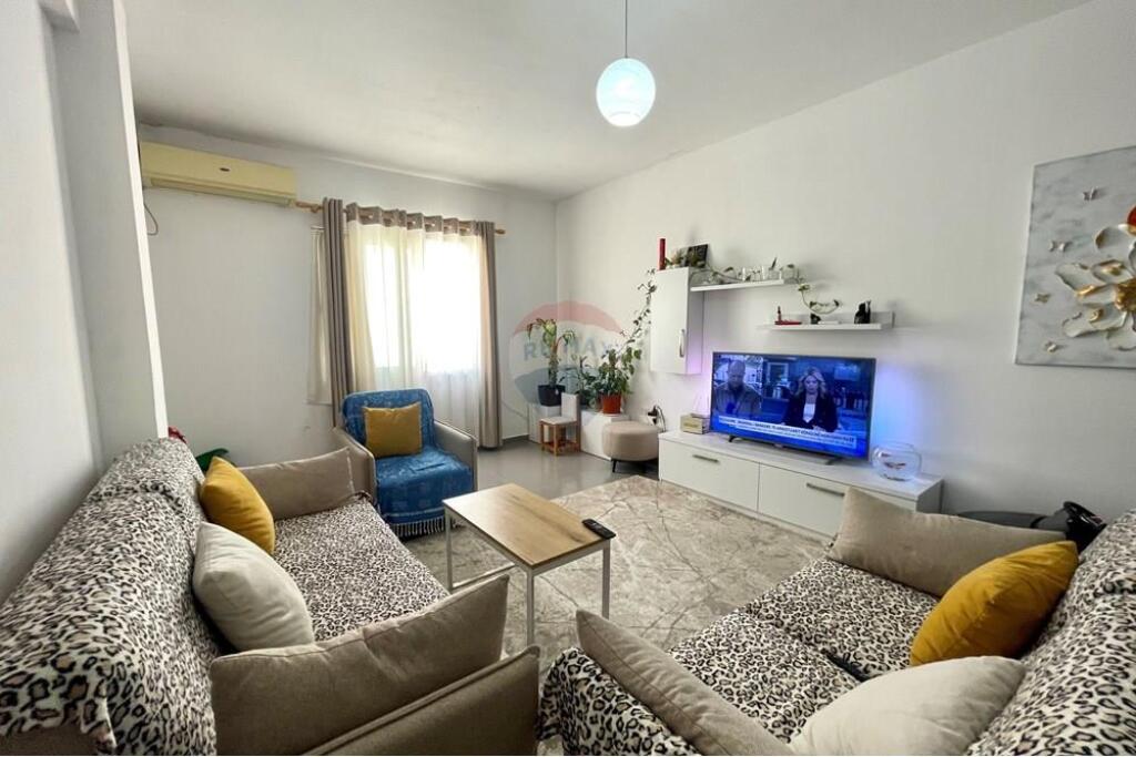 Furnished 2+1 apartment at KMY, Yzberisht!