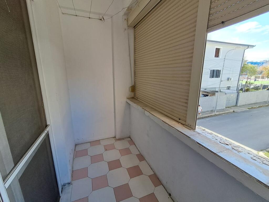 🏡 APPARTAMENTO 2+1 IN VENDITA – QUARTIERE 18, VICINO A VALA PARK, DURRËS