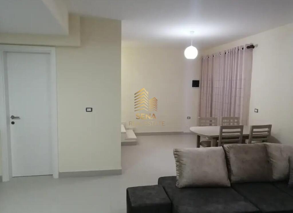 Qira, Apartament 2+1, Kinostudio, 450 Euro/muaj