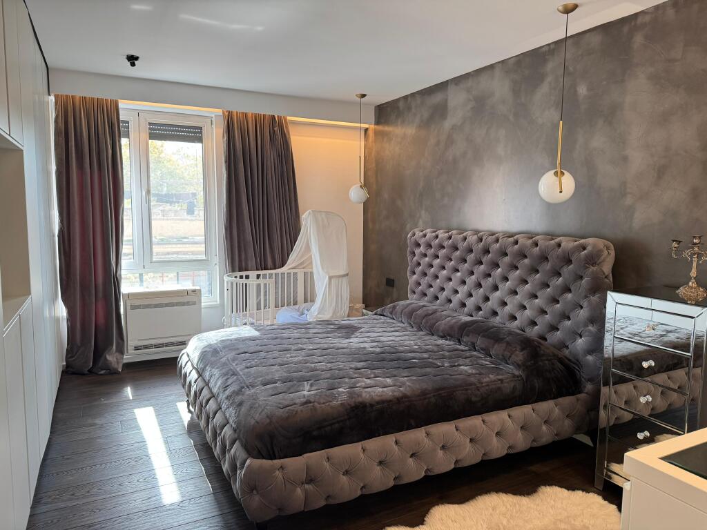 MYSLYM SHYRI 2+1+2 QIRA