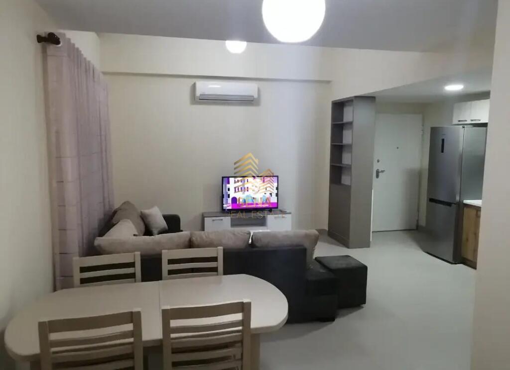 Qira, Apartament 2+1, Kinostudio, 450 Euro/muaj