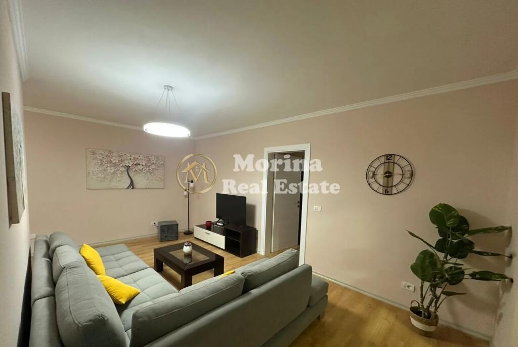 Qera, Apartament 2+1,  Fusha e Aviacionit, 650 euro/muaj