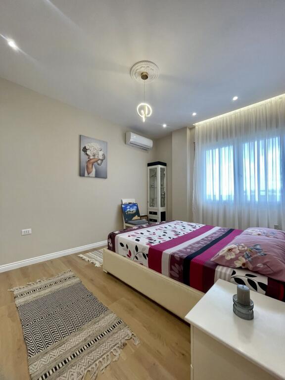 📣 QERA SUPER Apartament 1+1 📍 Perballe Kompleksit Delijorgji 🛣️ Rruga e "Kavajes" ✨