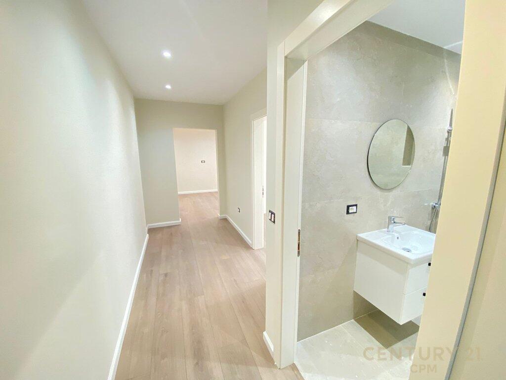 SHESIM APARTAMENT 1+1 TE KOMUNA PARISIT !!!