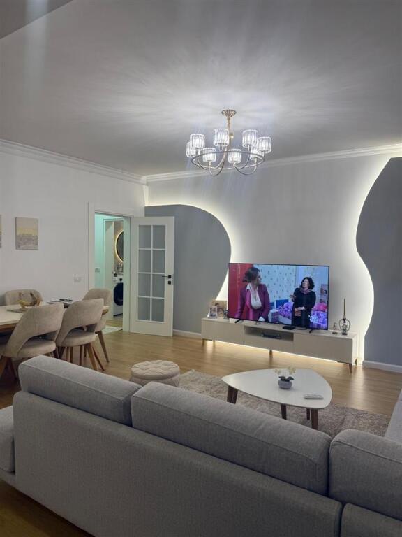 APARTAMENT NE SHITJE 2+1 NE FRESK