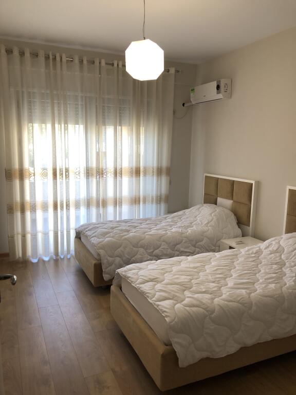 apartamnet lungomare vlore
