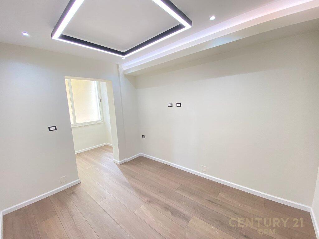 SHESIM APARTAMENT 2+1 NE KOMUNE !