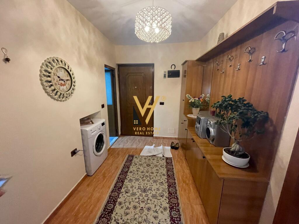 JEPET APARTAMENT 2+1 ME QIRA TE PAZARI I RI 60.000 LEKE