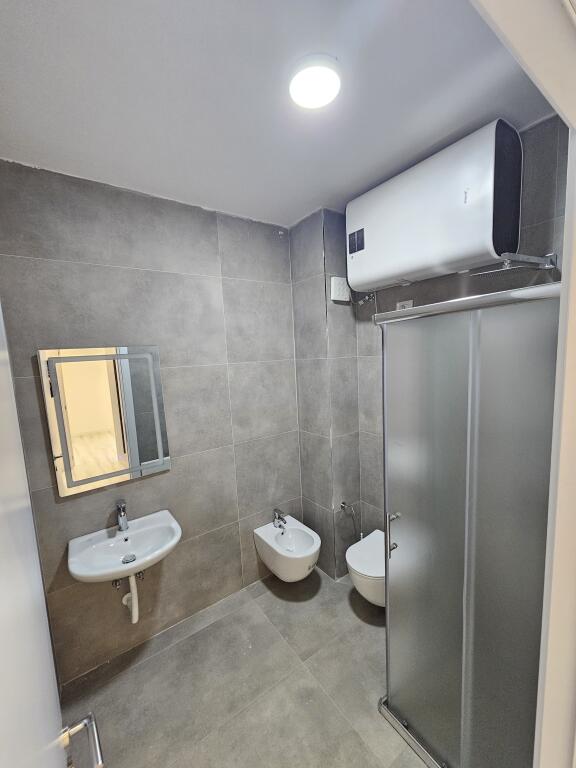 Apartament 2+1 me qira ne Shkoze