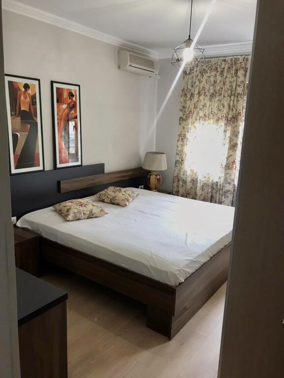📣 AFFITTO Appartamento 3+1 📍 Centro Tirana, Vicino a Piazza ✨