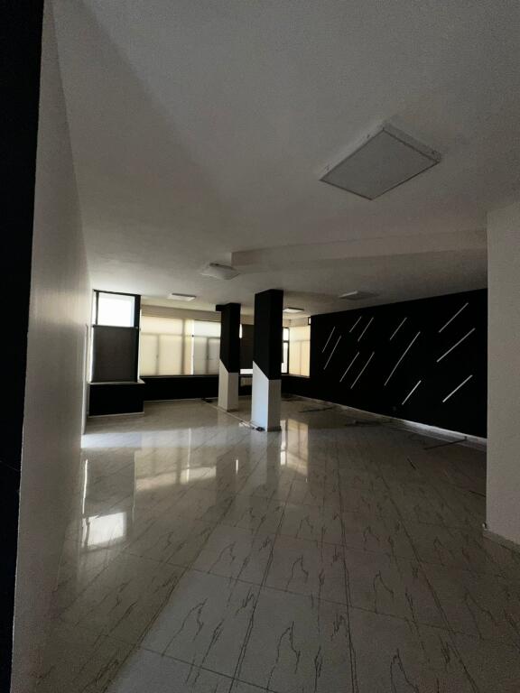 AMBIENT BIZNESI ME QERA Ura Dajlanit Plazh 600 EURO / MUAj