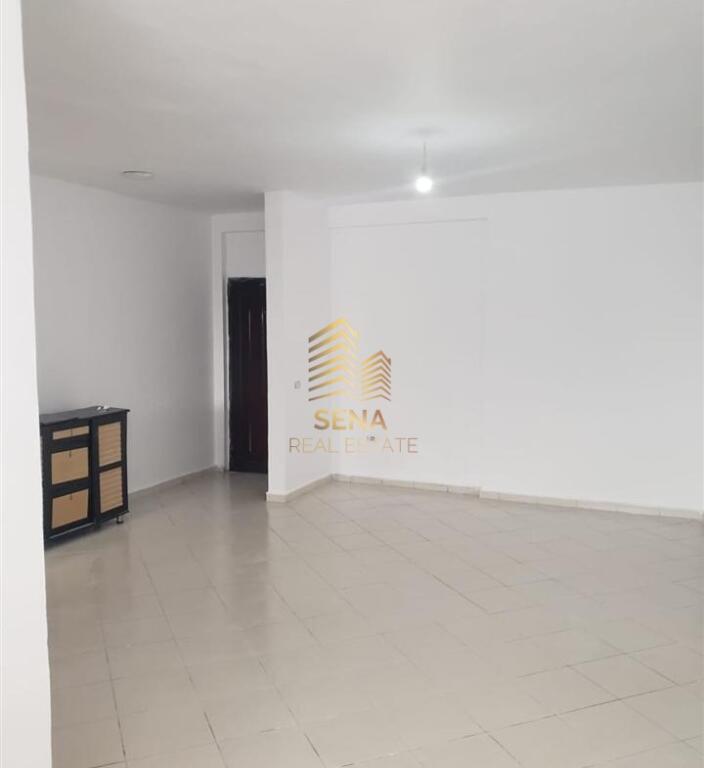 Qira, Apartament 2+1, Bosh, Fresk, 300 Euro/muaj
