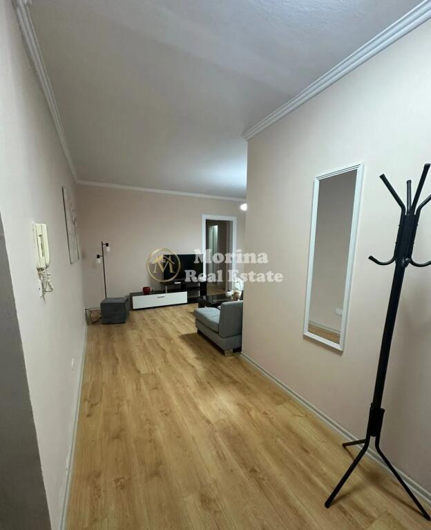 Qera, Apartament 2+1,  Fusha e Aviacionit, 650 euro/muaj