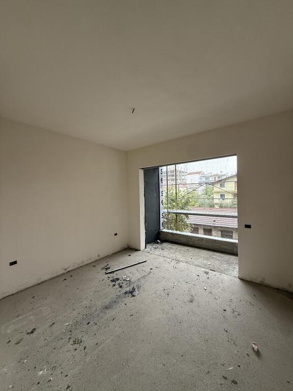 Paskuqan. Business premises for rent 140 M2