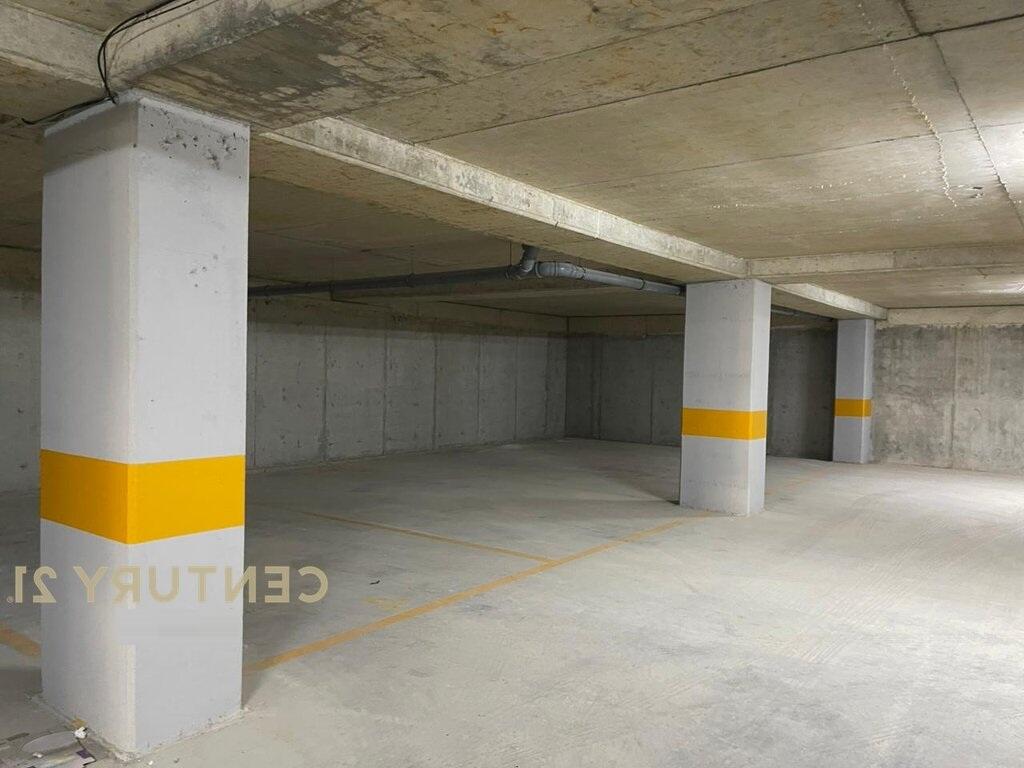 Jepet apartament 3+1+2 për QIRA në Univers City!