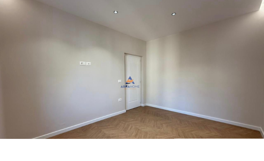 SHITET APARTAMENT 2+1+BALLKON “MYSLYM SHYRI” 255.000 EURO.