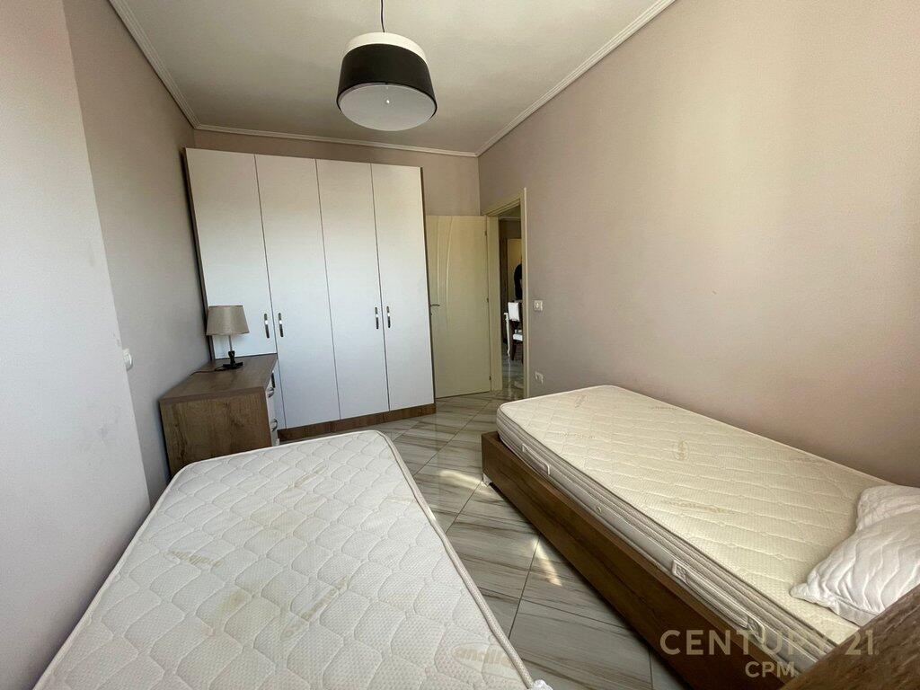 🏙️ Myslym Shyr – Jepet me qira apartament 2+1 me pamje panoramike