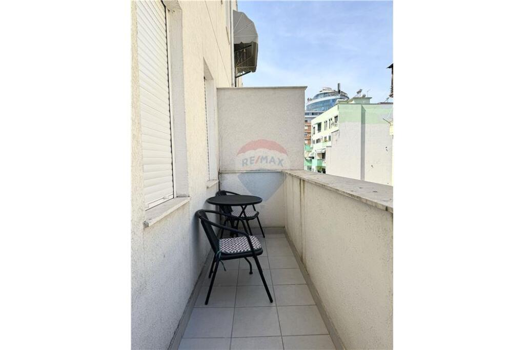 Apartament 1+1 për Qira –Pazari i Ri