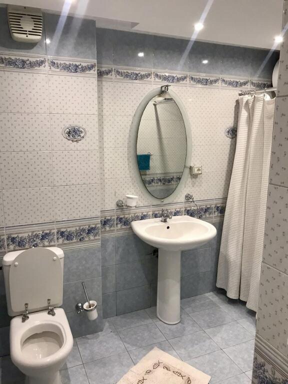 📣 AFFITTO Appartamento 3+1 📍 Centro Tirana, Vicino a Piazza ✨