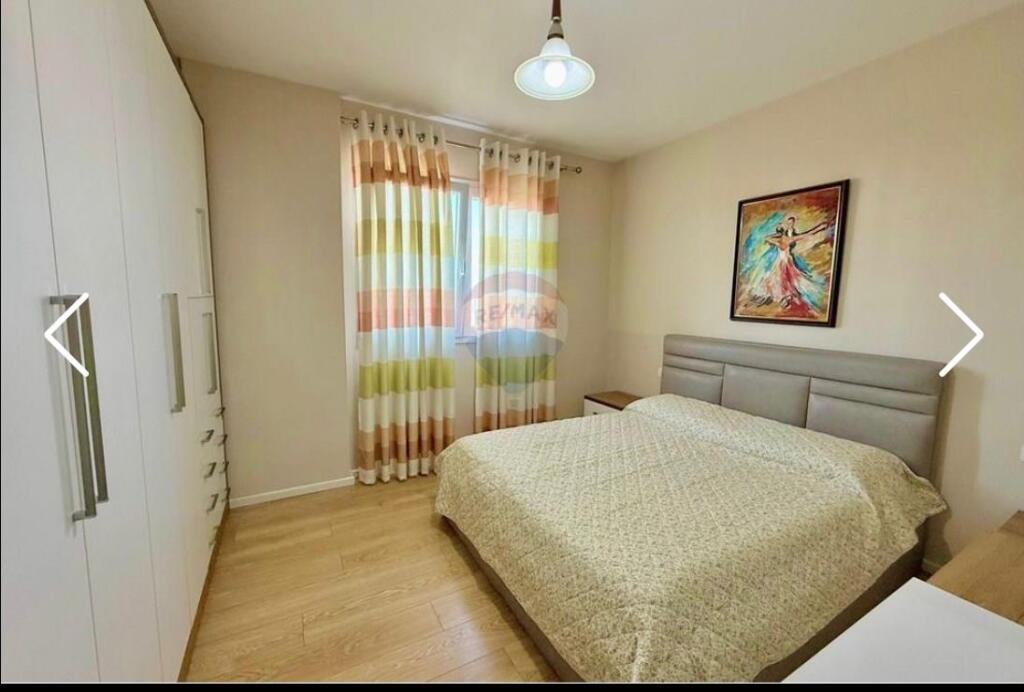Affittasi 2+1+2 Via Peti Lago Secco 700€