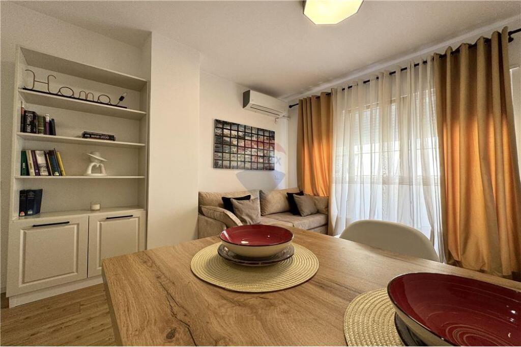 Apartament 1+1 për Qira –Pazari i Ri