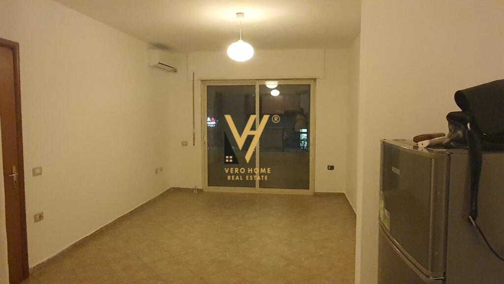 JEPET APARTAMENT 1+1 ME QIRA TE KOMUNA E PARISIT 50.000 LEKE