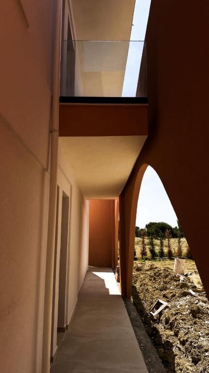 VILLA INDIPENDENTE IN VENDITA NEL GOLFO DI LALZ (DI FRONTE AL MELIA RESORT)