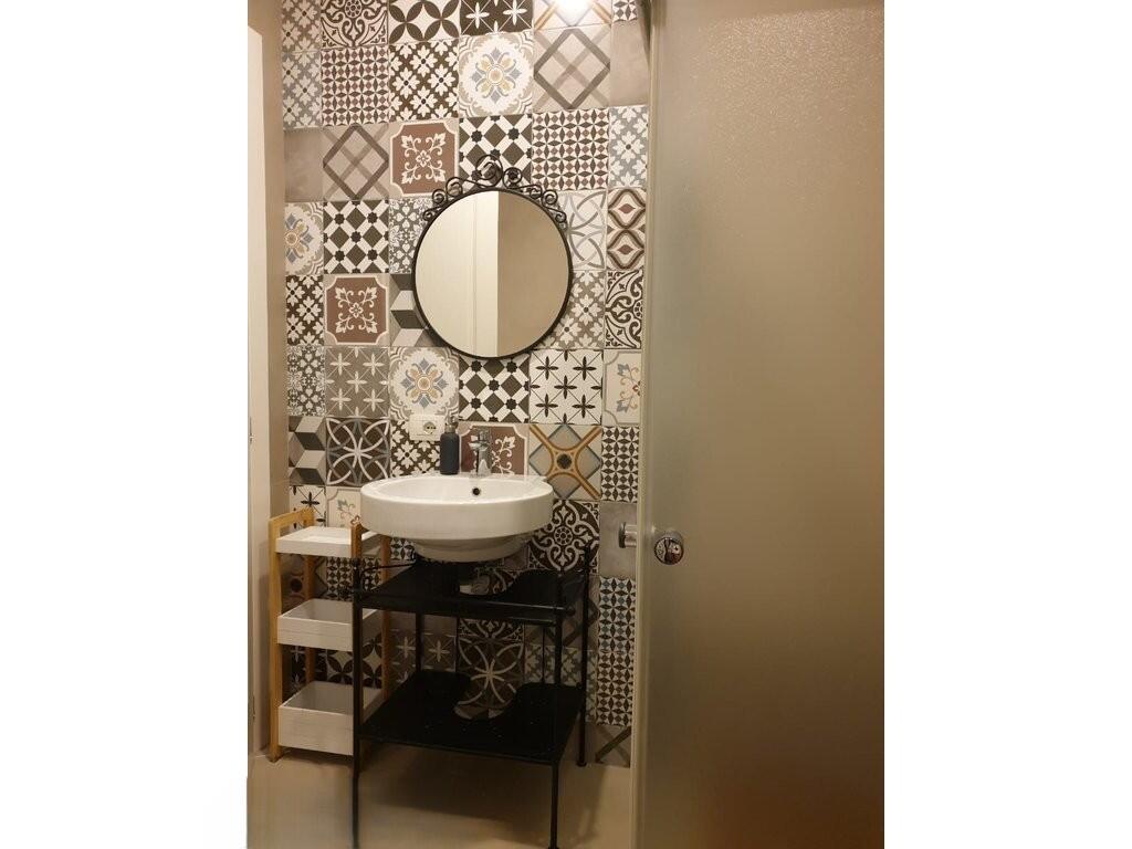 JEPET ME QIRA KATI I PARE I NJE VILE 1+1 + POST PARKIMI DHE VERANDE 650 € /Muaj