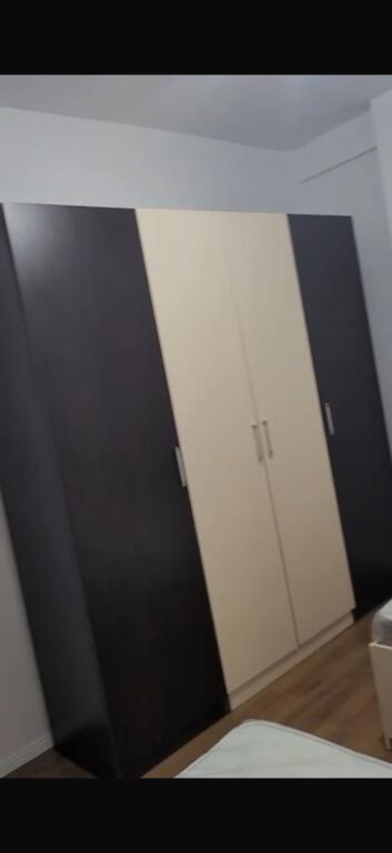 Apartament me qera 2+1