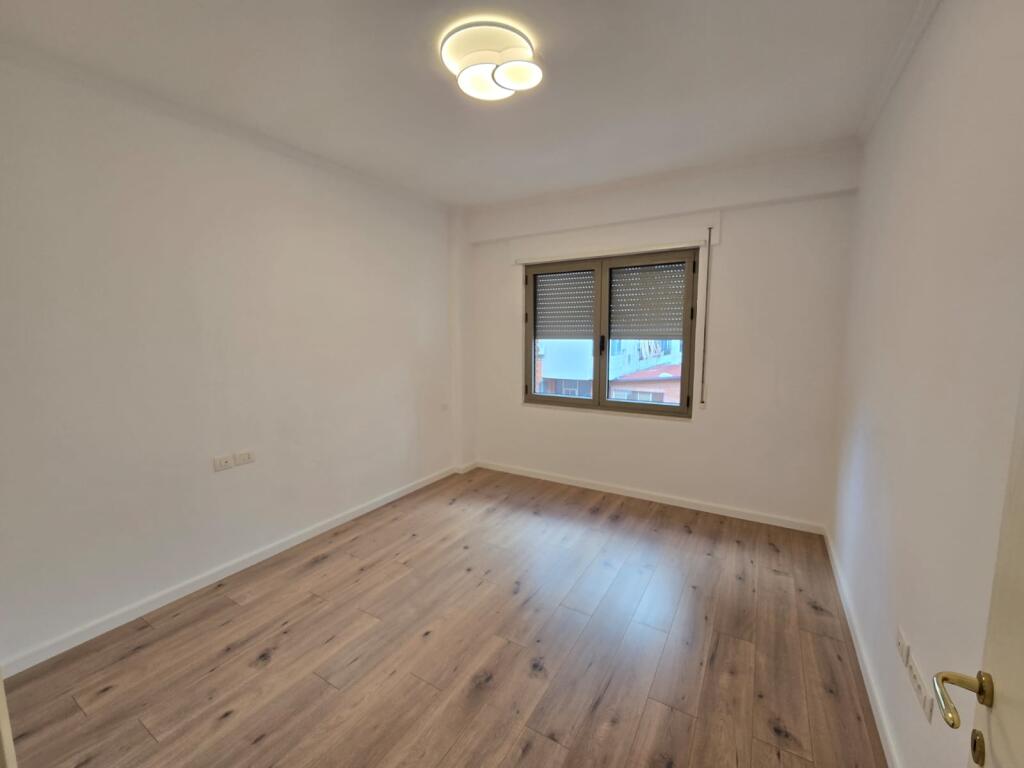 Shitet apartament 1+1 – Kompleksi Delijorgji