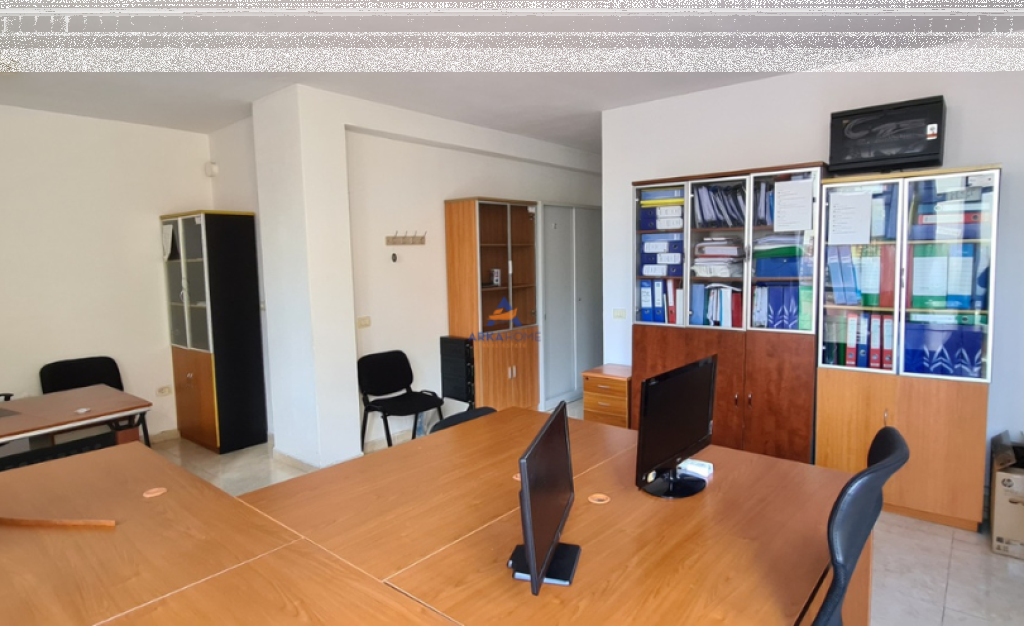 OFFICE FOR RENT 87M2 "MIHAL GRAMENO SCHOOL, STUDENT CITY" 700 EURO