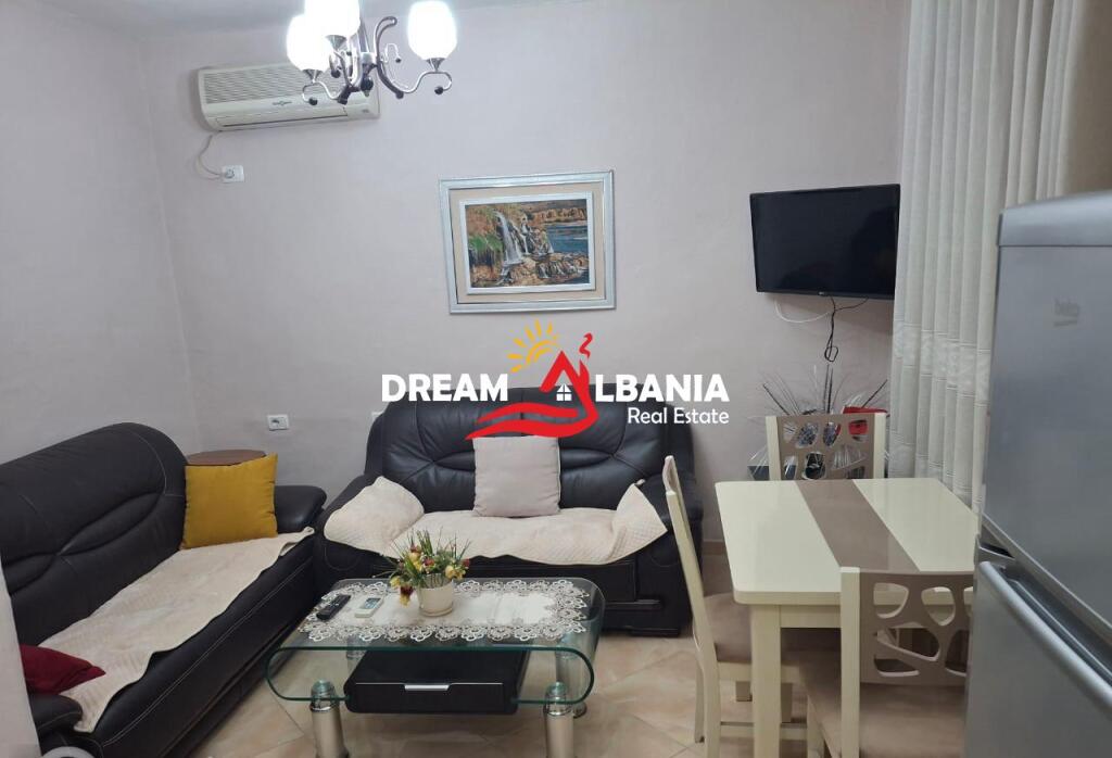Jepet me qera apartament 1+1 rruga Dibres, prane Kompleksit Halili (ID 4219400)