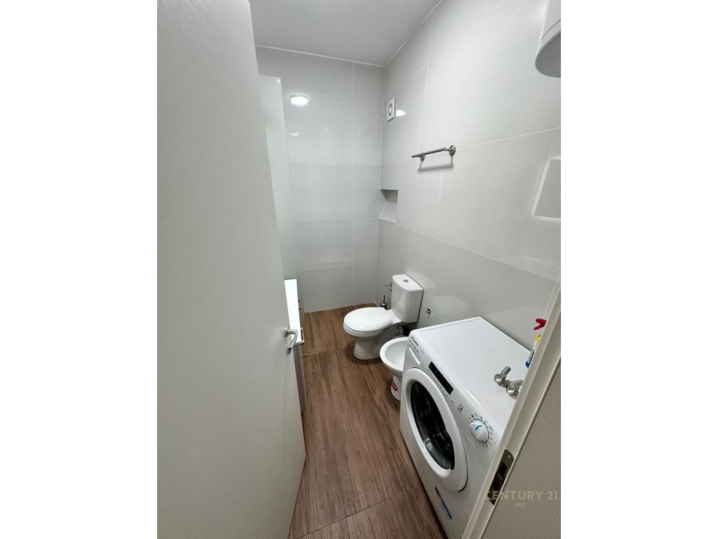 VENDESI APPARTAMENTO 2+1+2 NON ABITATO COMPLESSO FRATARI, ASTIR!