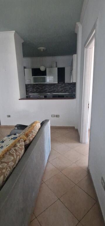 Apartament 2+1, Fresku!