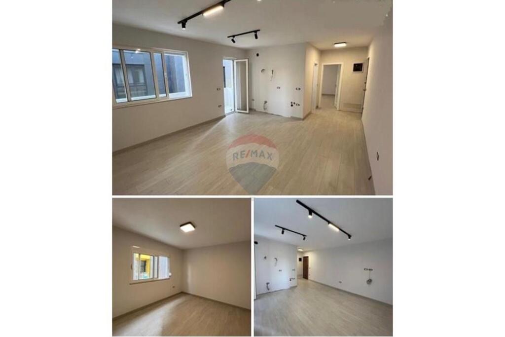 OFFICE NEAR THE PYRAMID