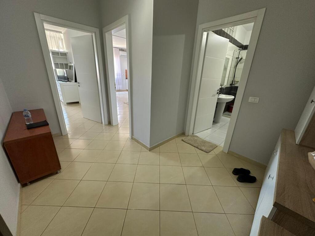Apartament 1+1+Ballkon me Qira te 21 Dhjetori