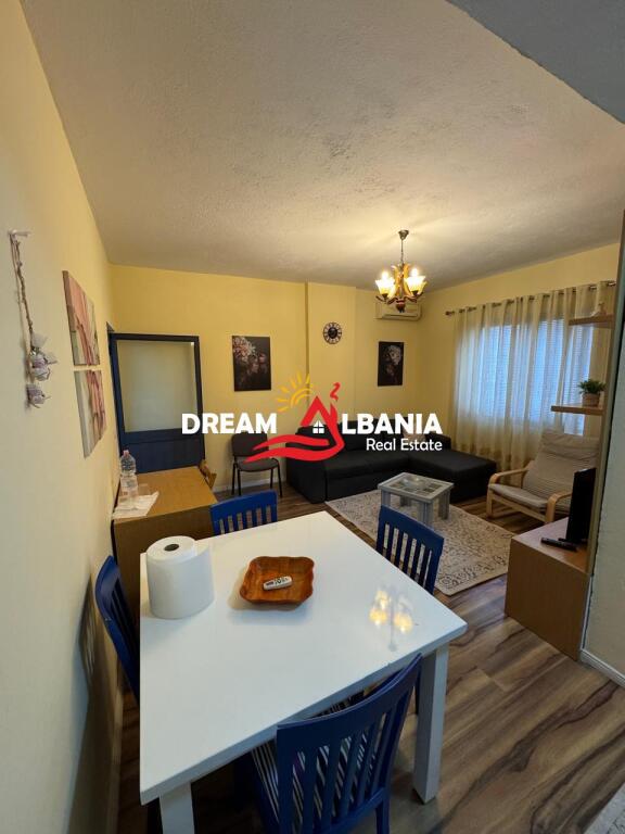 Monolocali in Vendita in Via Kavajes (ID 4109114)